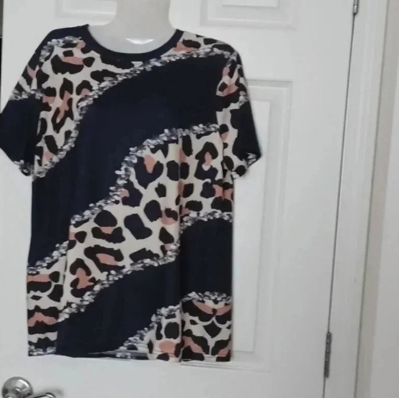 Size XL Women's Preloved Clothing (4) - Picture 11 of 12